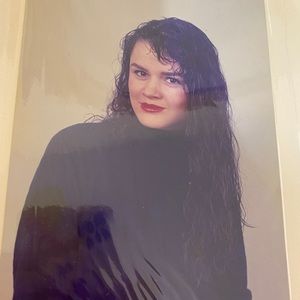 Meet your Posher, Gloria